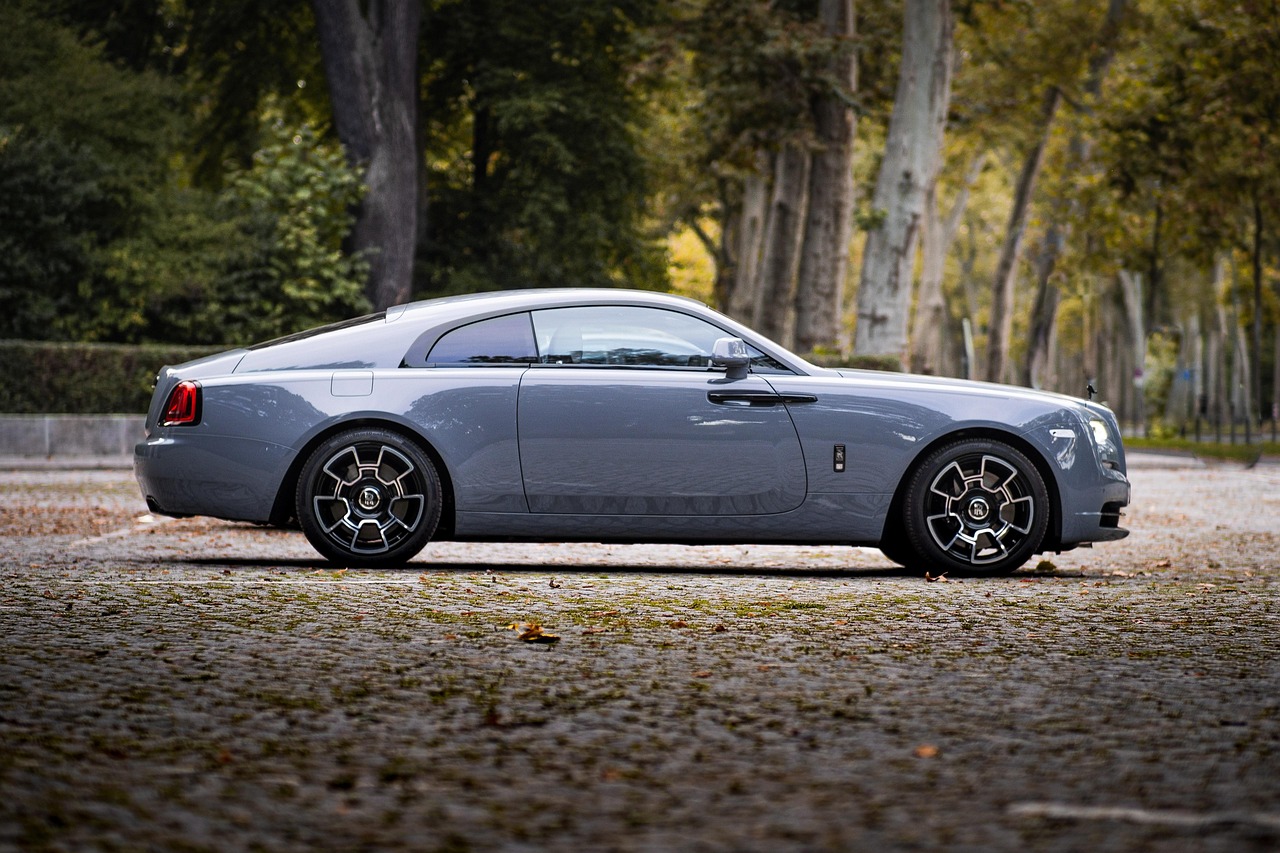 Make1m Luxury Cars