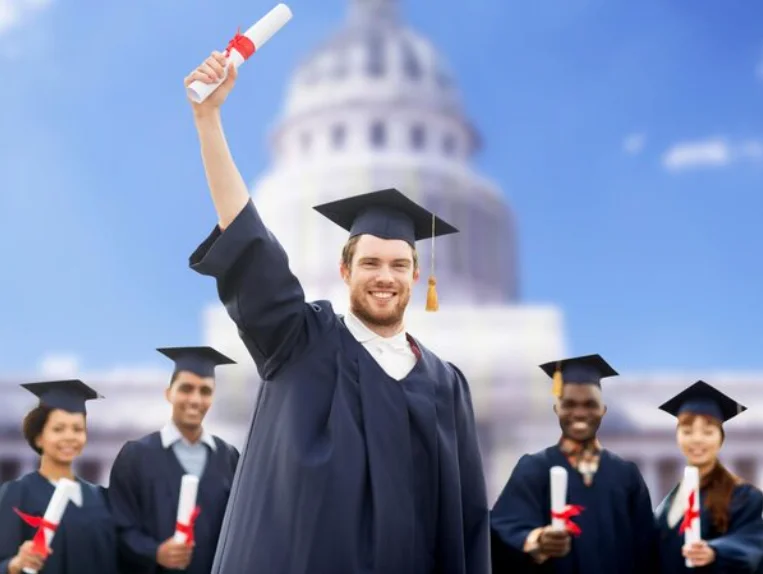 Why Building a Strong Profile Is Crucial for Admission to Top US Universities