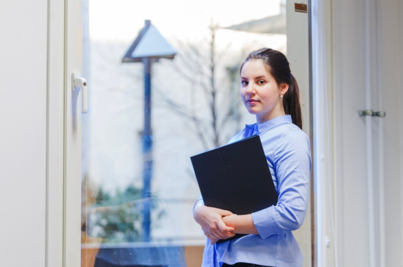 Need a Maid for Your NYC Apartment? Get 5-Star Service Fast