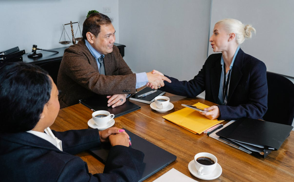 What to Expect During Your First Meeting with a Solicitor in Brisbane