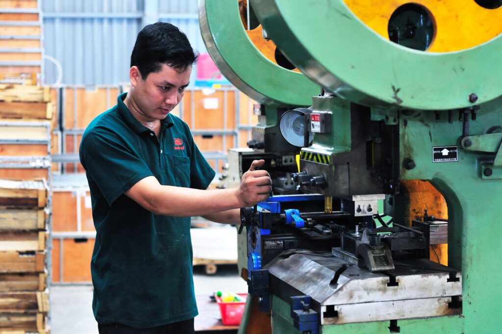 How Precision Manufacturing Is Powering the Next Wave of Smart Industrial Technology